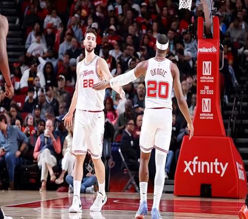 国安与申花,握手言和,法比奥助阵,龙8国际会员登录入口,H5龙8国际官网,龙8国际