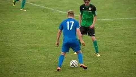 柯洁领衔中国四将闯入LG杯16强